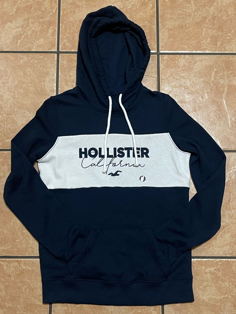 Send offer to me Hollister Navy and White Hooded Sweatshirt